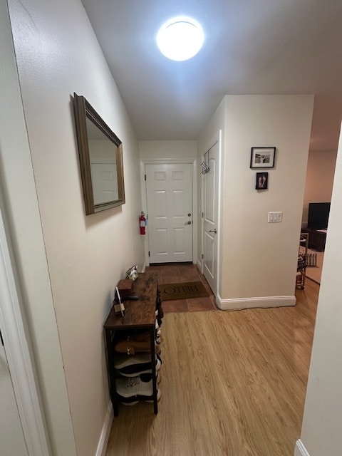 Building Photo - 158 N Twin Oaks Ter