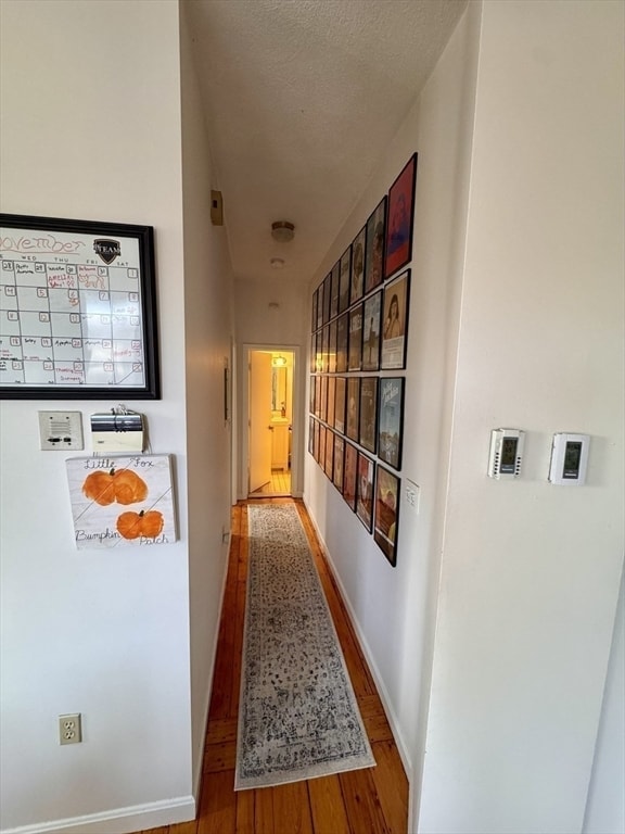 Building Photo - 26 Beacon St