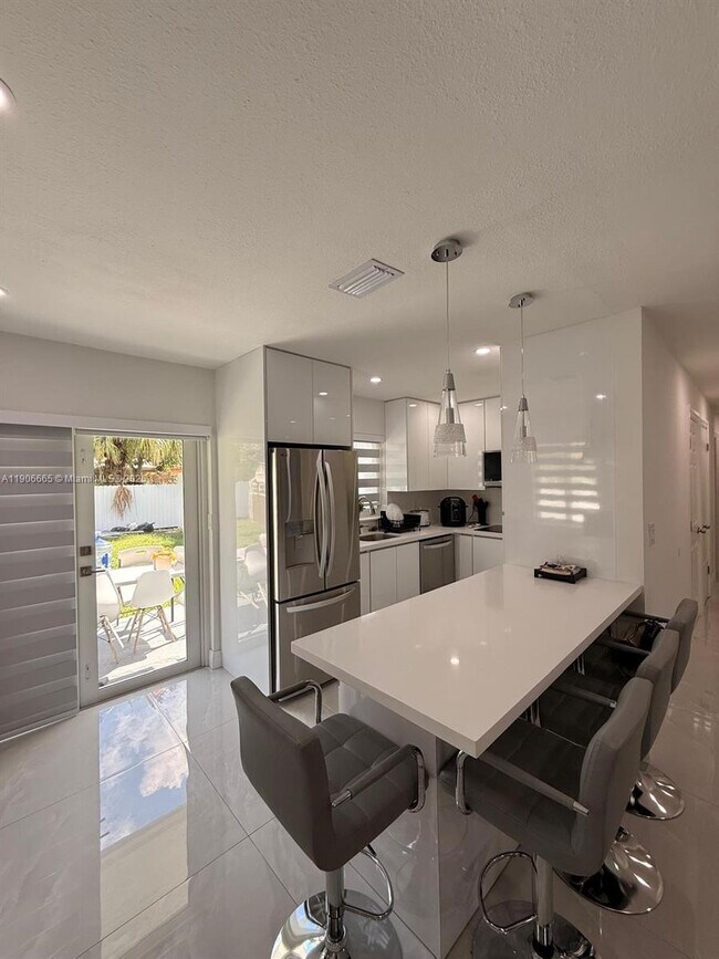 Building Photo - 28631 SW 147th Ct