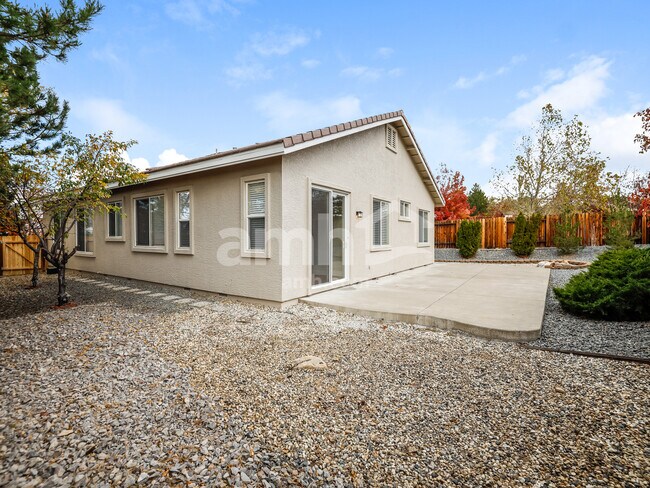 Building Photo - 6750 Diamond Glen Dr