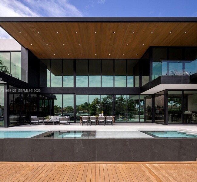 Building Photo - 1102 Washington St