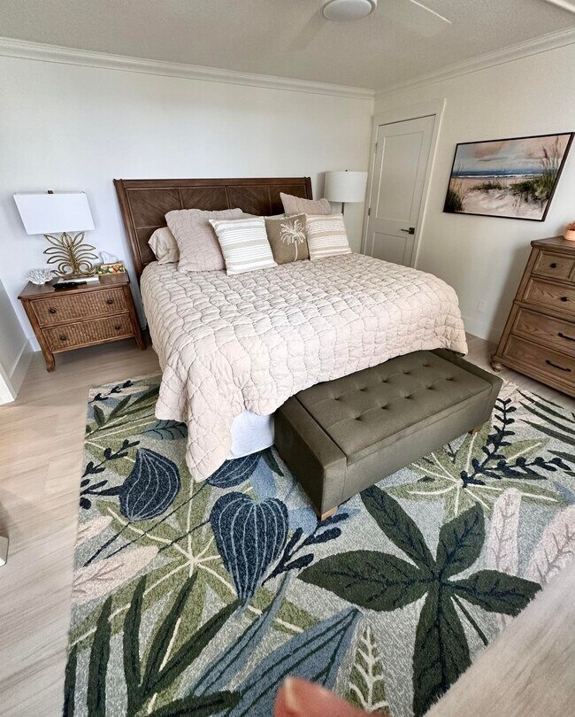 Building Photo - 2800 N Ocean Dr