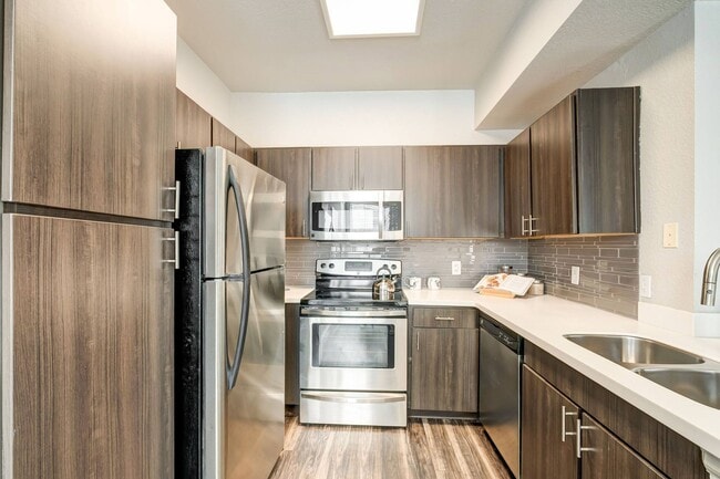 Building Photo - Retreat Westminster Center