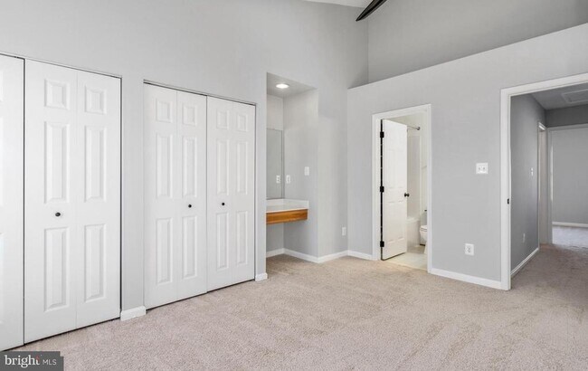 Building Photo - 45461 Bluemont Junction Square