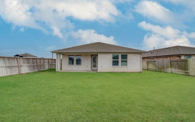 Building Photo - 10602 Great Basin Dr
