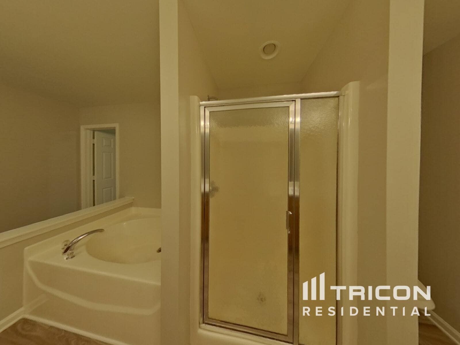 Building Photo - 4105 Lawrence Daniel Dr