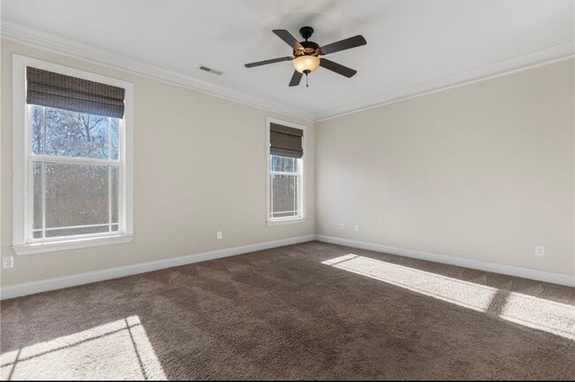 Building Photo - 411 W Sundance Dr