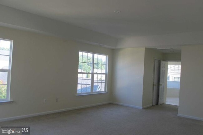 Building Photo - 12338 Cherry Branch Dr