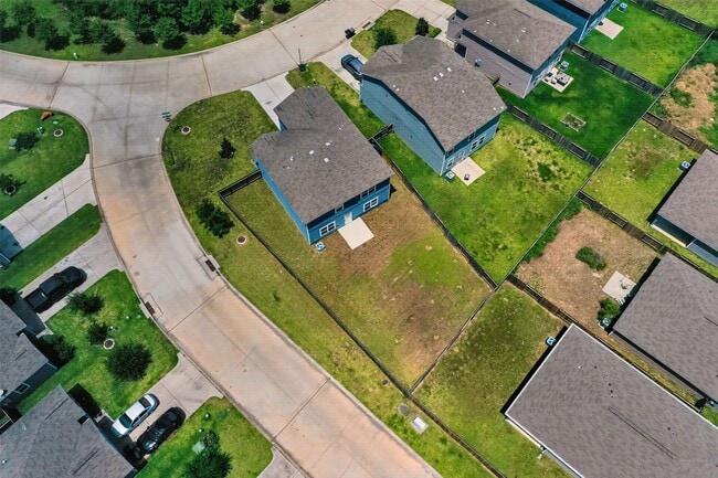 Building Photo - 26055 Allan Poe Dr
