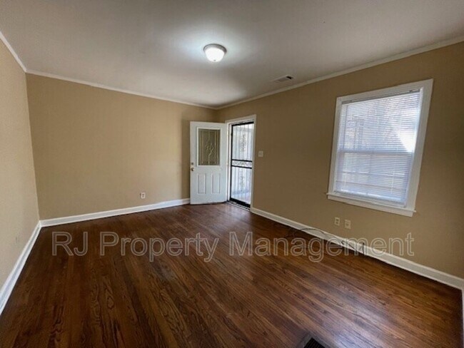 Building Photo - 3542 Millington Rd