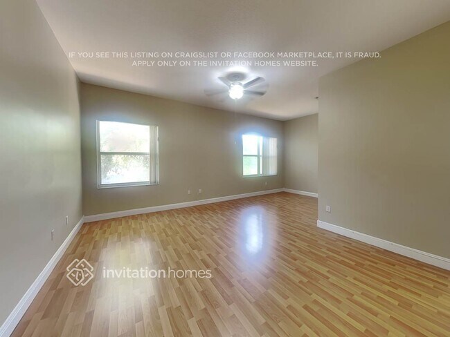 Building Photo - 15933 NW 16th Ct