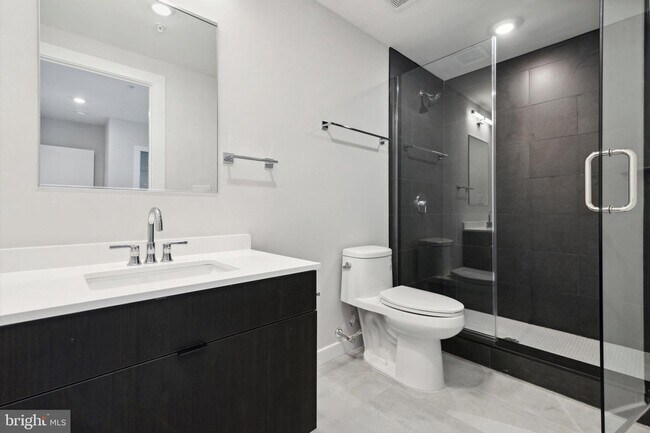 Building Photo - 3449 Scotts Ln