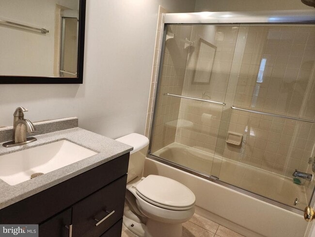 Building Photo - 14564 Woodgate Manor Cir