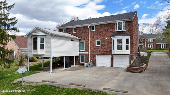 Building Photo - 8116 Montero Dr