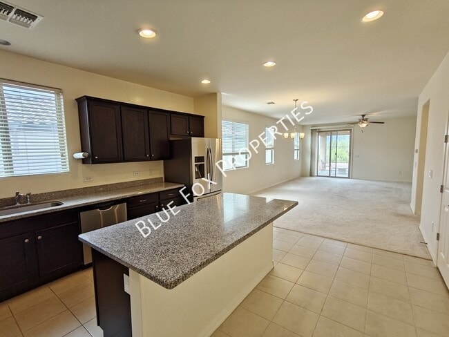 Building Photo - 12163 N Meditation Dr