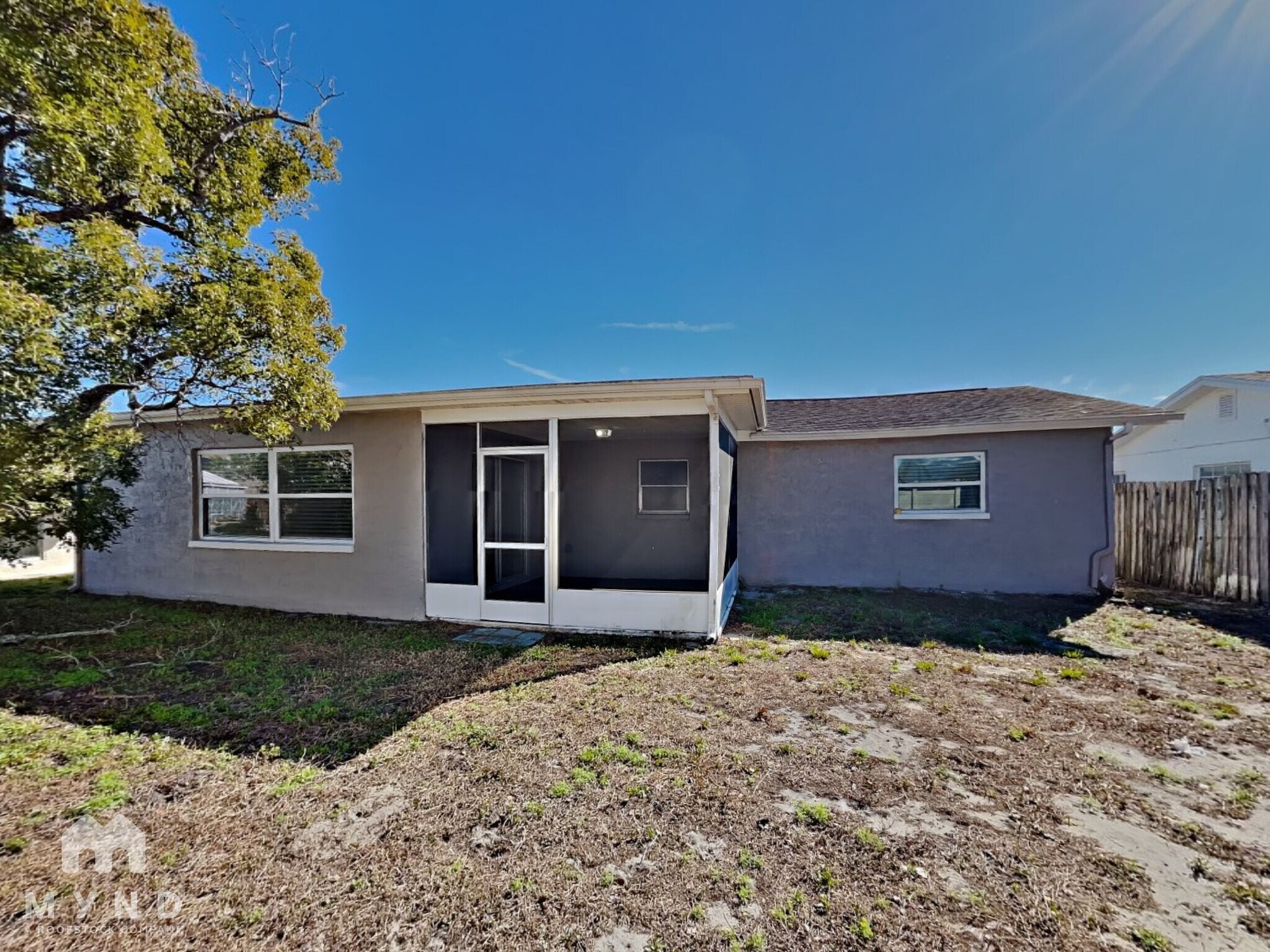 Building Photo - 7511 Hawthorn Dr