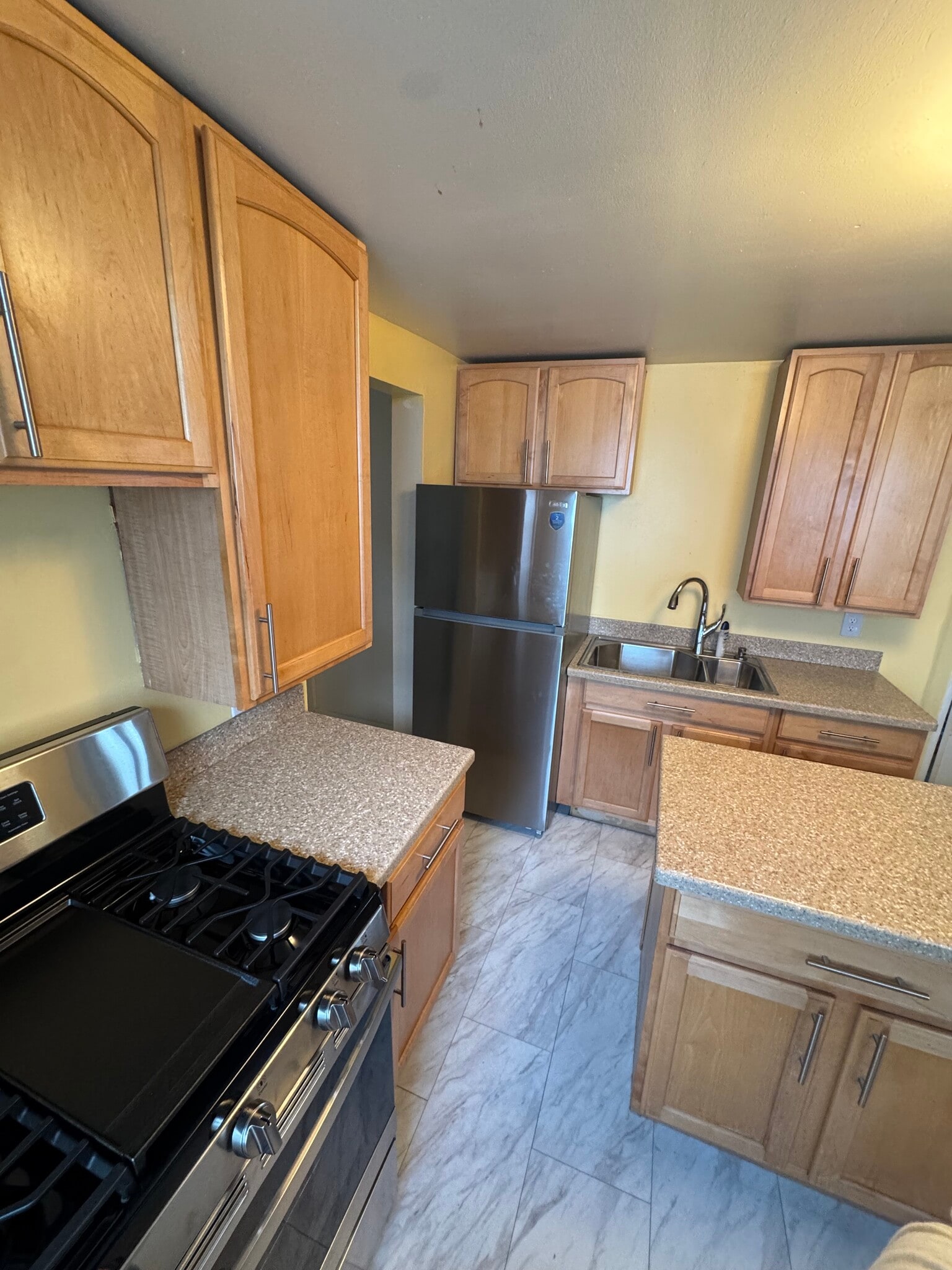 Building Photo - 58 Caledonia St NE