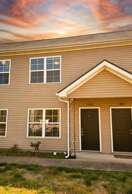 Building Photo - 1262 Macedonia Dr