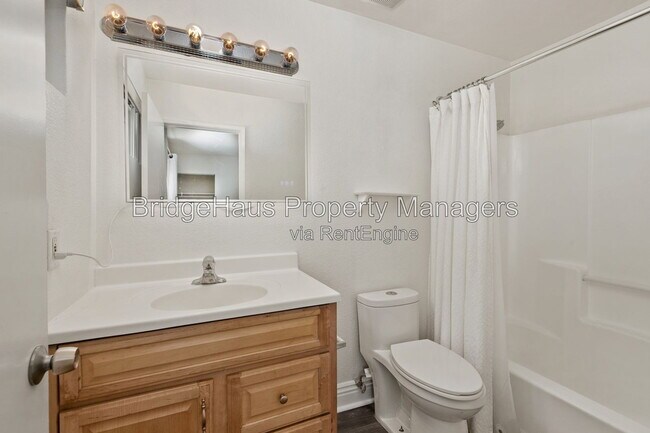 Building Photo - 4435 Tremont St