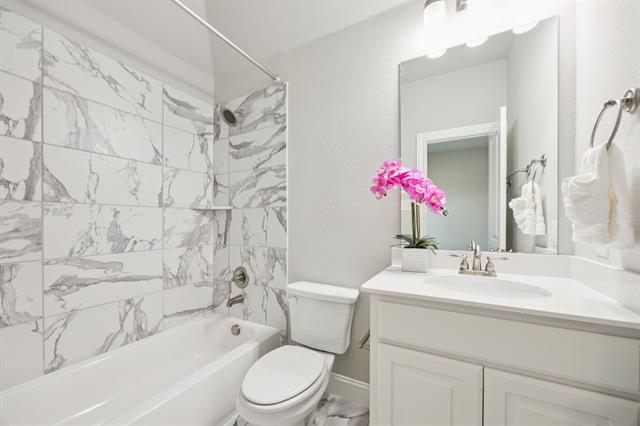 Building Photo - 2306 Lamberth Ct