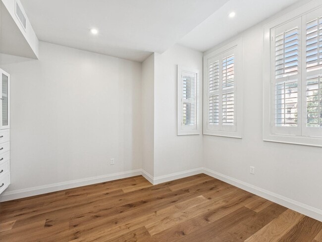 Building Photo - 1508 21st St NW