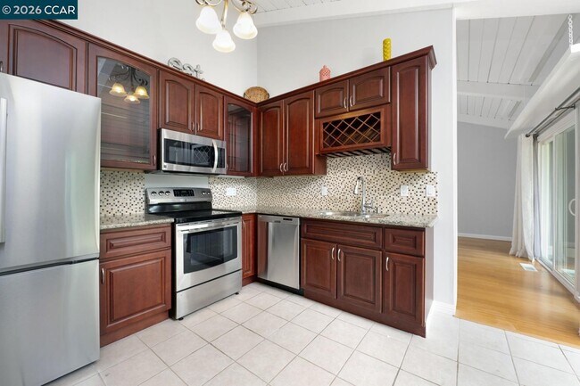 Building Photo - 238 Thistle Cir