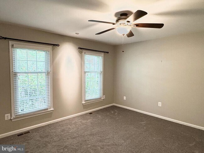 Building Photo - 15793 Moncure Dr