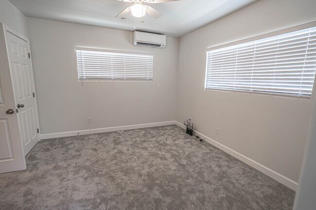 Building Photo - Accessory Dwelling Unit -  2 Bedroom Unit ...