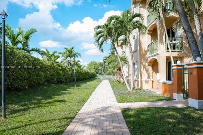 Building Photo - 6670 NW 114th Ave