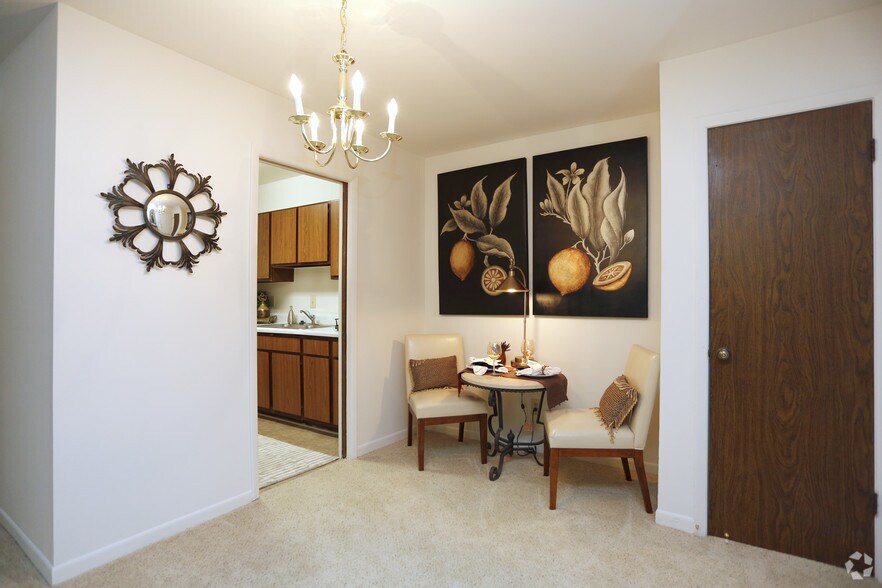 Riverside House Apartments - Atlanta, GA | Apartment Finder Riverside House Apartments - Atlanta, GA | Apartment Finder