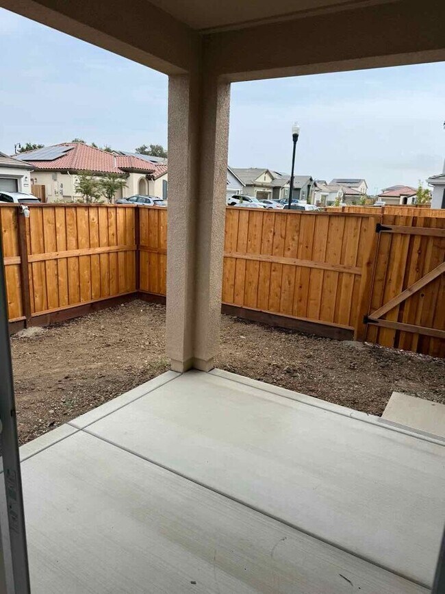 Building Photo - Brand New Home in Elk Grove. 4 Bed/3Bath