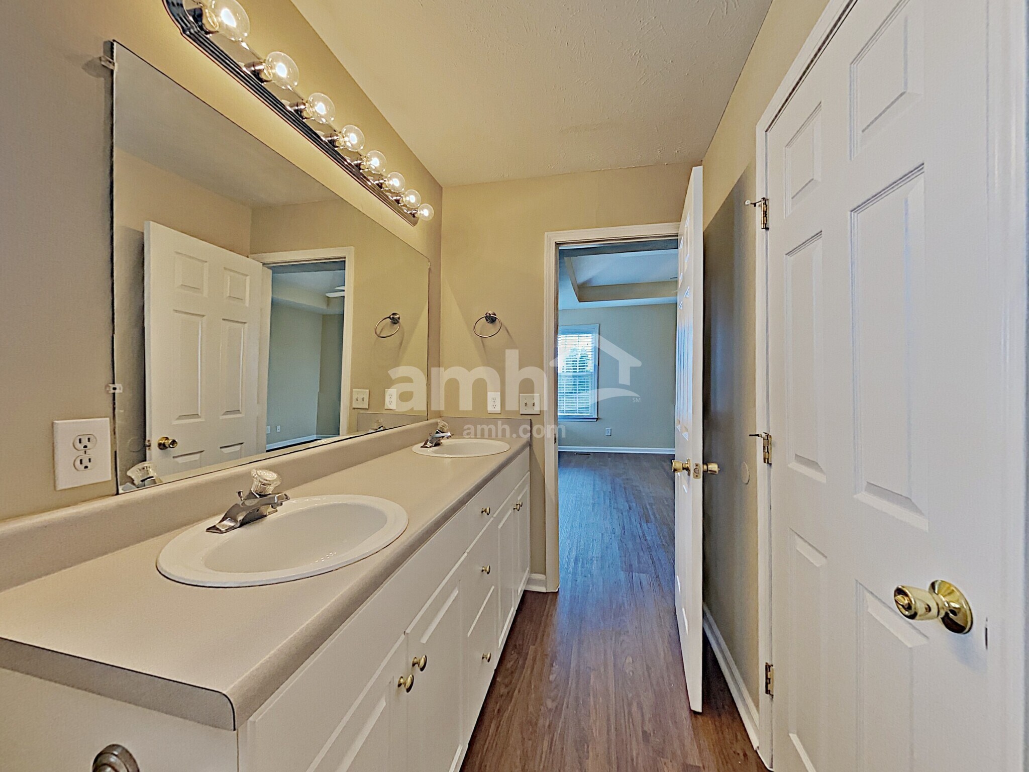 Building Photo - 4107 Mountain Top Trl