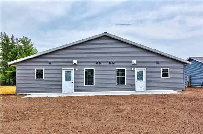 Building Photo - 10008 Aspen Ln