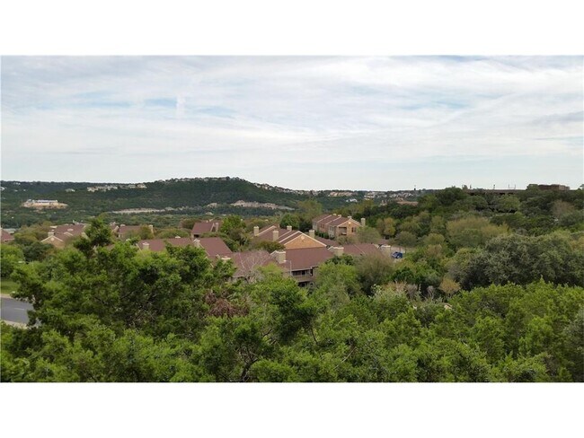 Building Photo - 6000-22 Shepherd Mountain Cove