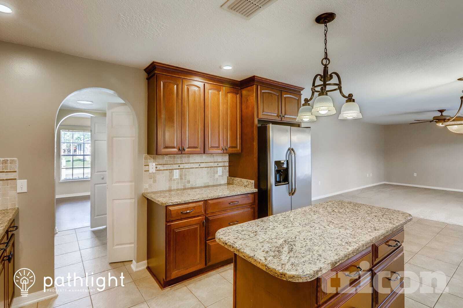Building Photo - 546 Granite Cir