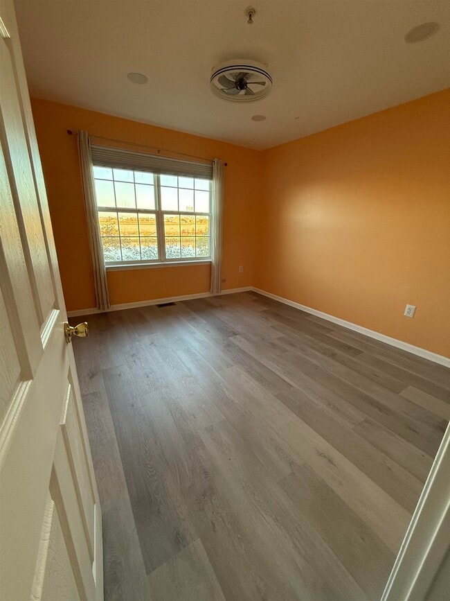 Building Photo - 76 Lyon Ct