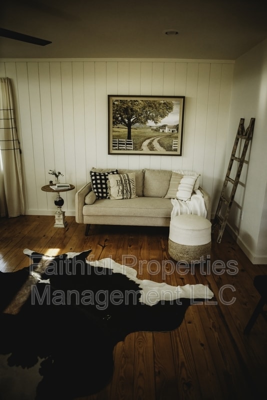 Building Photo - 5100 Fm 1651