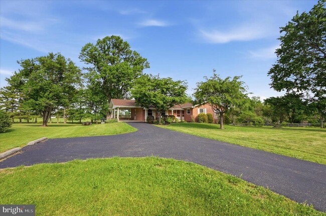 Building Photo - 4838 Valley Pike