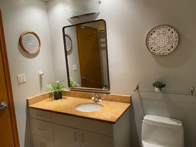 2nd Hall Bath - 2077 E 4th St