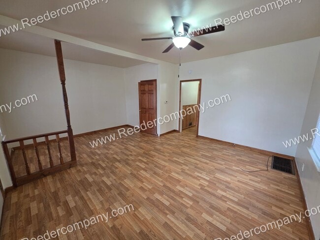Building Photo - Spacious 3 bedroom 1 bathroom house in Hammond