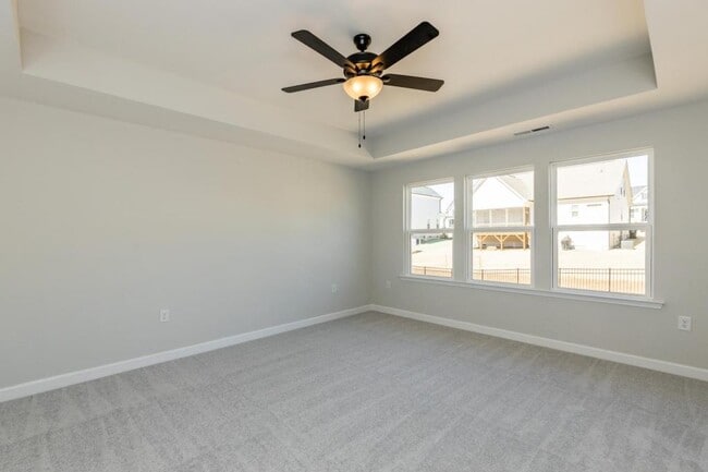 Building Photo - 50 Maximus Cir