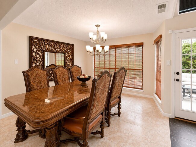 Building Photo - 3115 Ashford Bend Dr