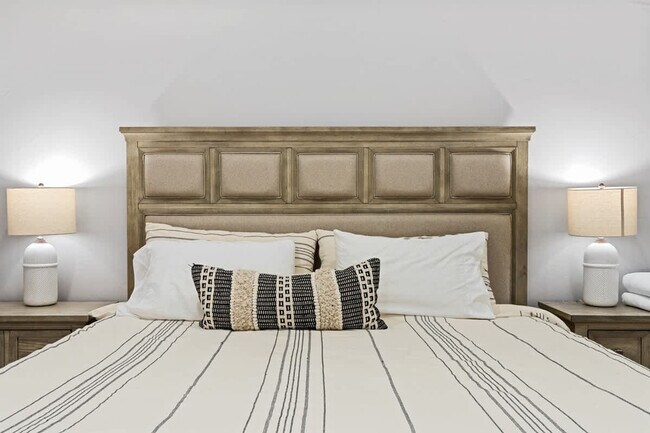 Building Photo - 2965 N LeBlanc Way