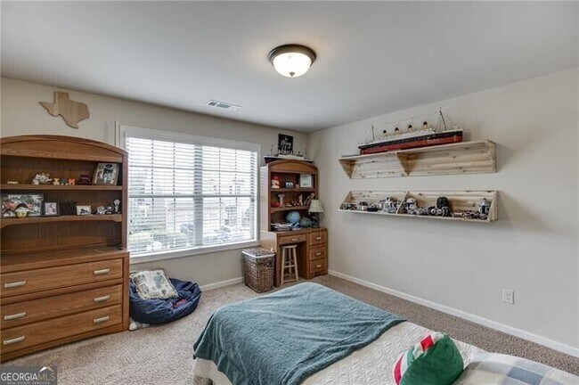 Building Photo - 6896 Big Sky Dr