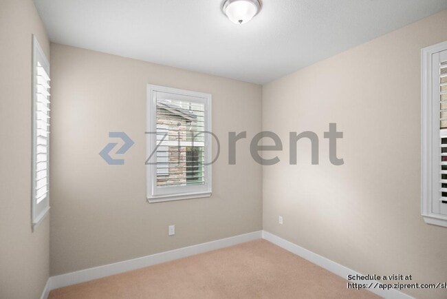 Building Photo - 2688 Randall Loop
