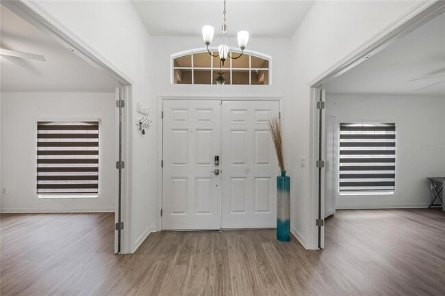 Building Photo - 520 Pheasant Dr