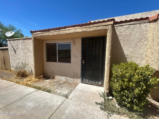 Building Photo - 6342 N 47th Ave