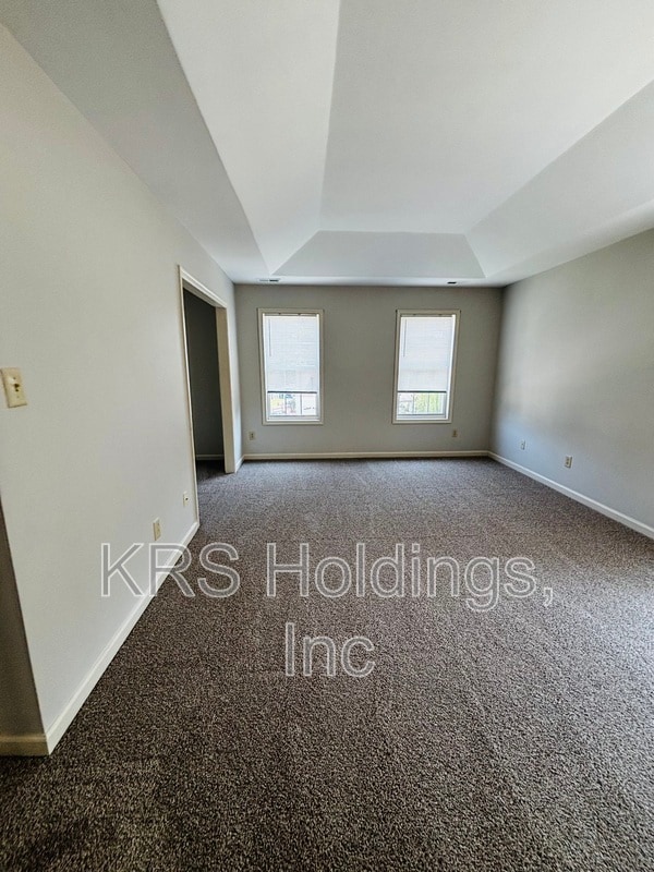 Building Photo - 15012 Pine Vista Ln