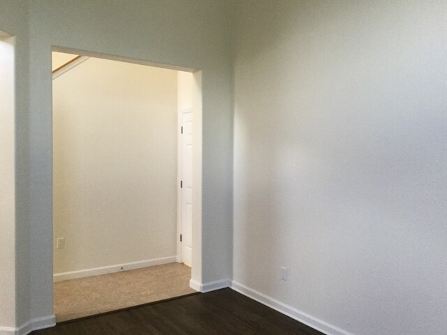 Building Photo - 10546 Willow Ridge Loop
