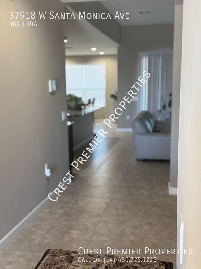 Building Photo - 37918 W Santa Monica Ave